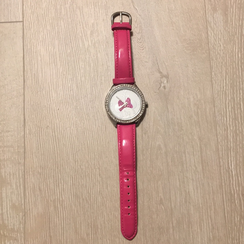 ❌SOLD❌ Minnie Mouse Disney Watch - Picture 1 of 6